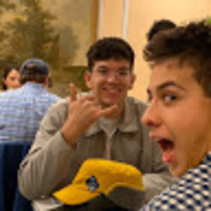 Meet your Posher, Romell